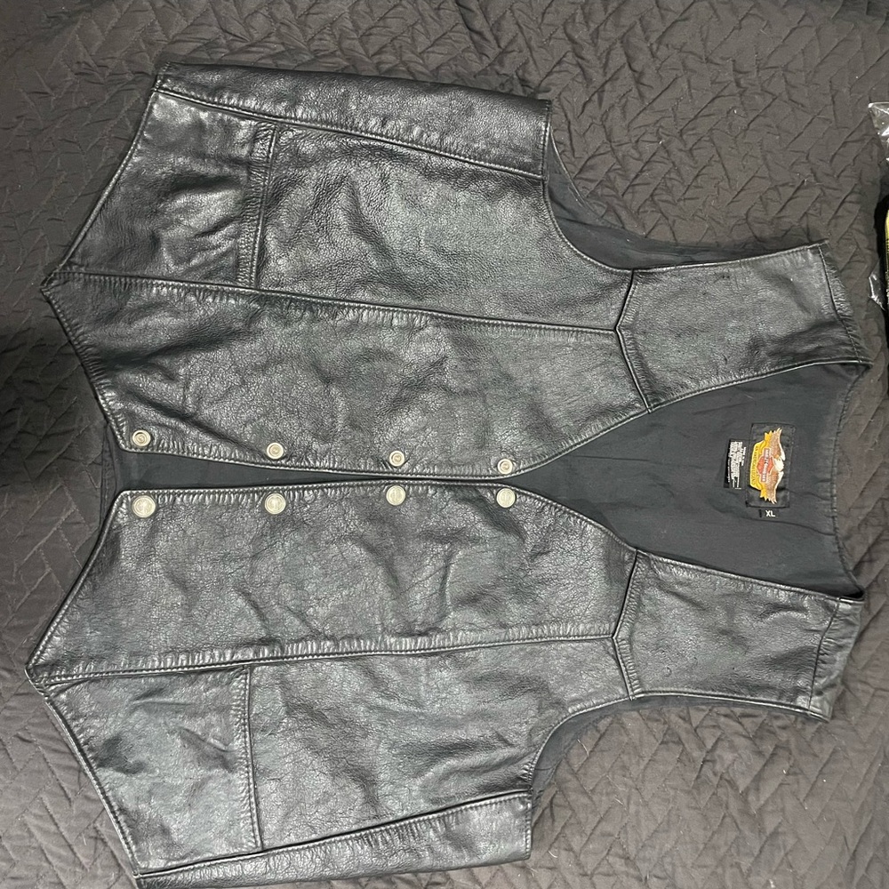 Harley-Davidson mens XL leather vest